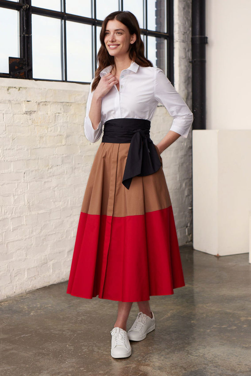 Blusenkleid mit Bindegürtel Colorblock Karamel-Rot - Marianna Déri